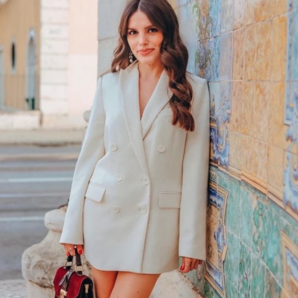 Zara Double-Breasted White Blazer Jacket